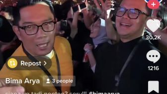 Ridwan Kamil dan Pejabat lain Nonton Pesta Rakyat 30 Tahun Dewa 19 di JIS, Tanda-tanda Pilpres?