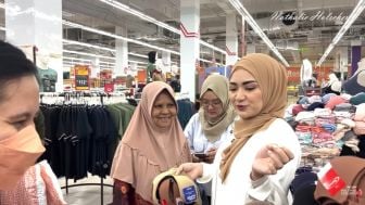 Nathalie Holscher Dapat Doa Ini dari Ibu Eny, usai Ajak Jalan-jalan bersama Tiko