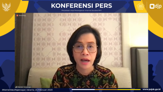 Bikin Nelangsa, Bapak Ini Dipecat Gegara 'Kebrutalan' sang Anak?