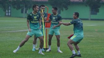 Persib Bandung Fokus Berlatih Jelang Laga Kontra Persija Jakarta