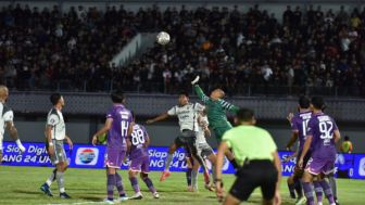 Persib Tumbang, Persita Menang Telak di Kandang dengan Skor 4-0