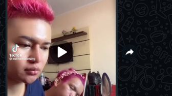 Viral! Alami Pelecehan dari Rekan Kerja, Popo Barbie: Dibayar Buat Konten