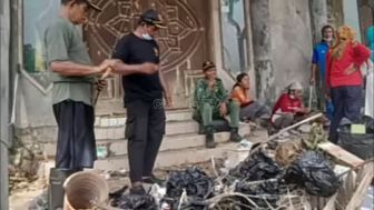 Merasa Prihatin, Dedy Mulyadi Hadiahi Dokter Wayan Klinik, Begini Faktanya!