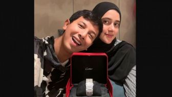 Suami Fairuz, Sonny Septian: Aib Dijadikan Awards, Bini Gue Pernah Diginiin