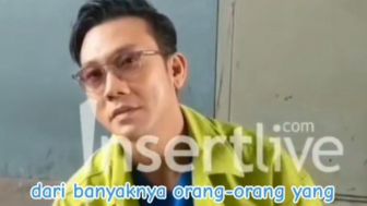 Denny Sumargo Persilahkan Pihak Syahnaz Sadiqah Datang ke Podcastnya, Ada Apa?