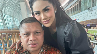 Jarang Diterpa Isu Miring, Begini Cara Kris Dayanti Menjaga Keharmonisan Rumah Tangga