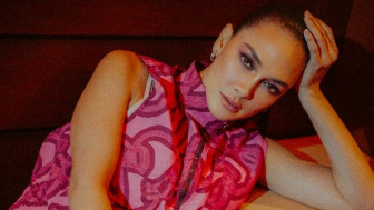 Tampil Fashion Show di Acara Istana Berbatik, Penampilan Luna Maya Banjir Pujian: Berkelas