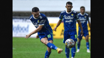 Ini Sebab Marc Klok Masih Bermain di Laga Persib vs Barito Putera