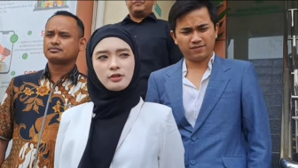 Sering Disebut Tak Izinkan Eva Manurung Bertemu Cucunya, Inara Rusli Beri Jawaban dan Persyaratan Ini