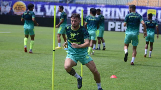 Persib Matangkan Persiapan pada Sesi Latihan Resmi Jelang Lawan Barito Putera