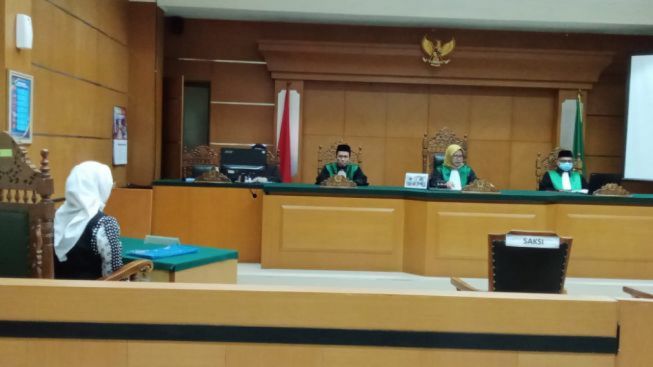 Sidang Perdana Perceraian Ambu Anne tak Dihadiri Kang Dedi Mulyadi dan Berlangsung 5 Menit Saja, Ada Apa?