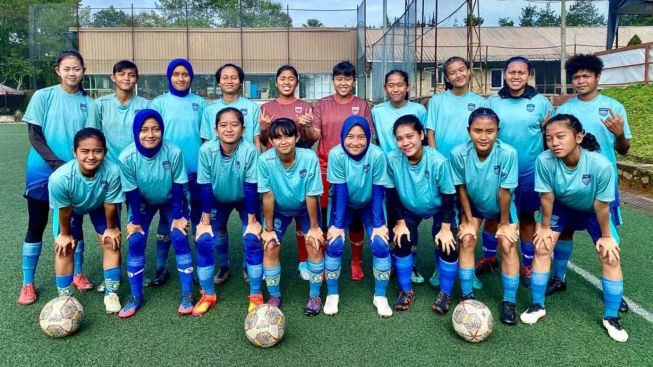 Kalah dari Wakil Thailand, Pemain Akademi Persib Putri Terlihat Gugup dalam Permaian