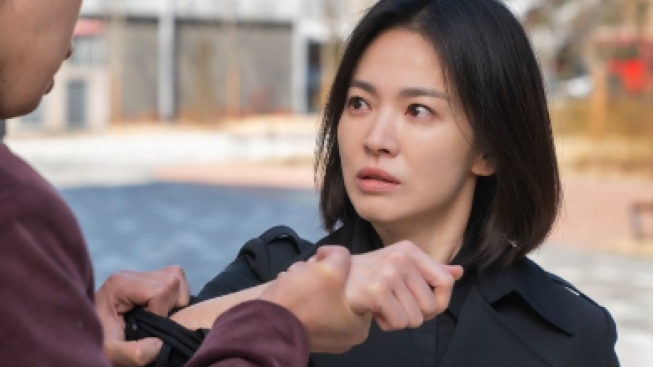 Banjir Pujian, Song Hye-kyo Tampil Mengejutkan di Drama Korea The Glory