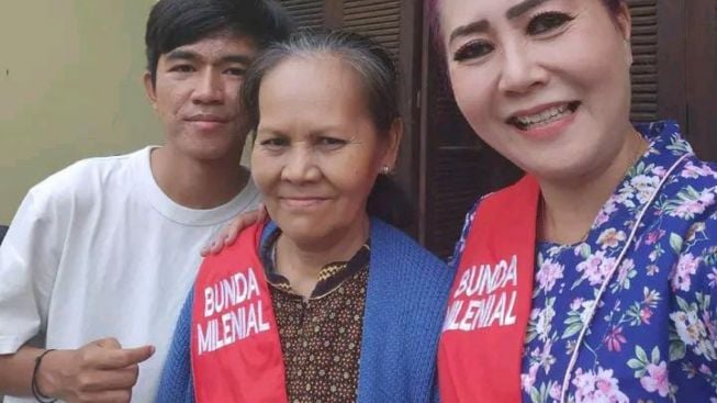 Ibu Eny Diangkat Jadi Bunda Milenial? Simak Penjelasannya