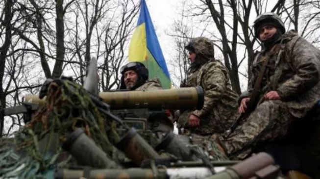 Keterlaluan! Amerika dan Nato Terlalu Ikut Campur Urusan Putin, Biden Perkuat Solidaritas AS dan Ukraina