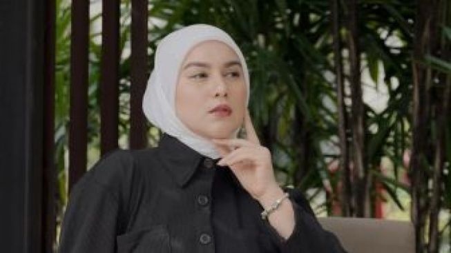 Ammar Zoni Ditangkap Lantaran Narkoba, Irish Bella Malah Curhat di Instagram