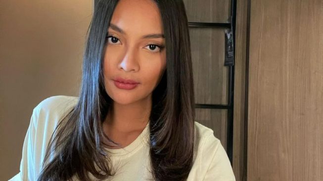 Hampir Terenggut Kesucian, Erica Carlina Tetap Tenang: Temenin ke Hotel Yuk Pak