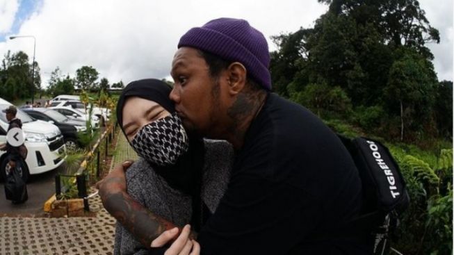 RUJUK dengan Virgoun? Inara Rusli Tegaskan Jangan Dirayu Lagi: Ada yang Punya