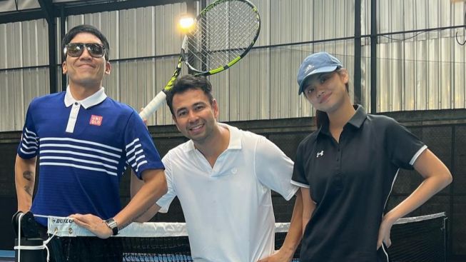 Momen Kebersamaan Desta dan Gege Elisa Saat Main Tenis Kembali Disorot Usai Isu Cerai dari Natasha Rizky