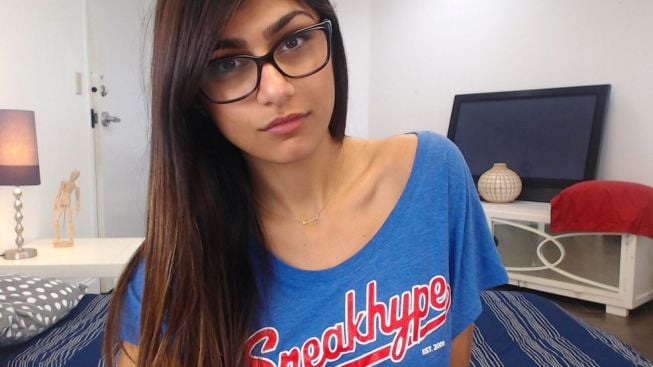 Geger! Oxford University Undang Mia Khalifa Jadi Dosen Tamu, Ngajarin Apa?