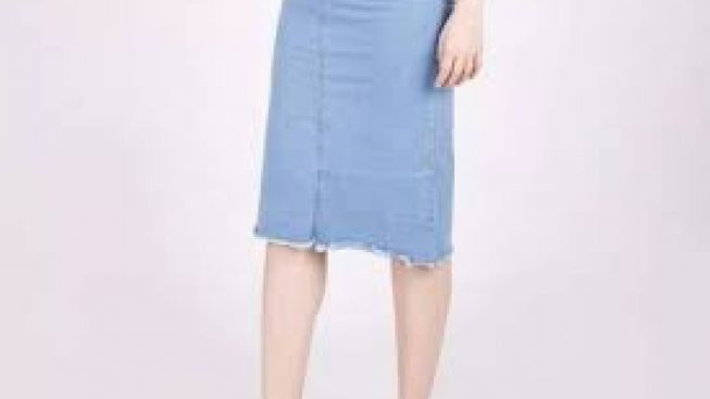 Makin Kece! Rekomendasi Rok Jeans Wanita 2023