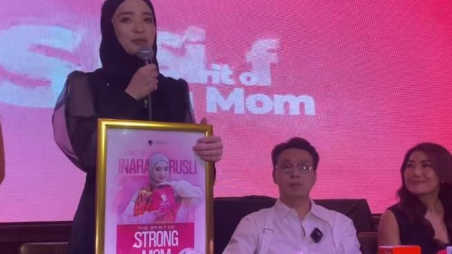 Inara Rusli Ungkap Perubahan Drastis Usai Lepas Cadar, Begini Pengakuannya