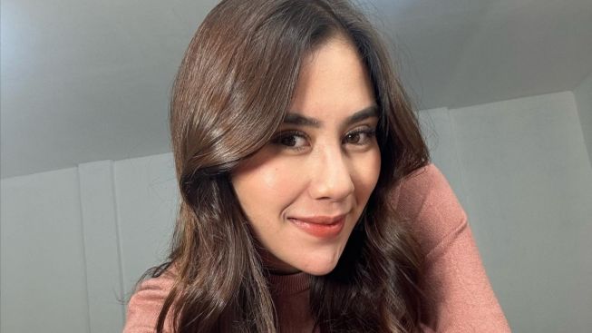Dikira Polos, Berikut Sederet Skandal Perselingkuhan Syahnaz Sadiqah