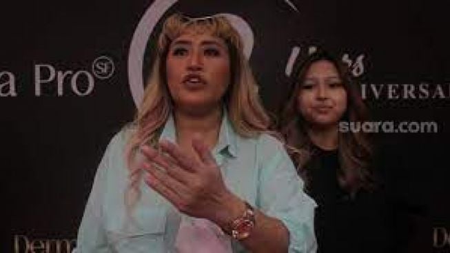 Michelle Ashley Sayangkan Sikap Pingkan Mambo Usai Dirinya Dilecehkan Ayah Tiri