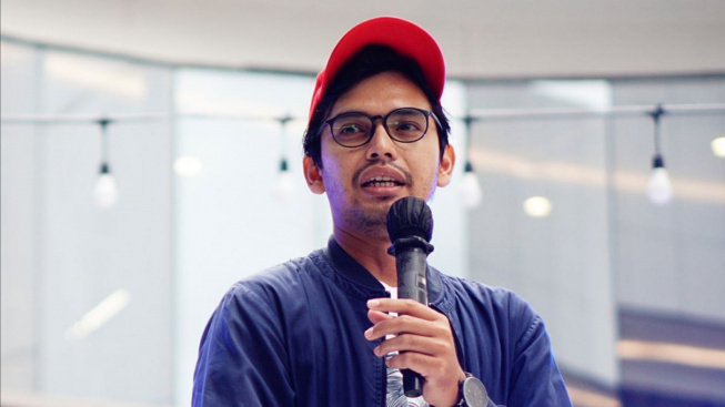 Profesi Unik Seorang Komika Pontianak, Jadi Pendengar Curhat Berbayar