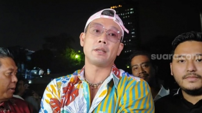 Denny Sumargo Ungkap Bad Attitude Verny Hasan hingga Pilih Seret ke Pengadilan