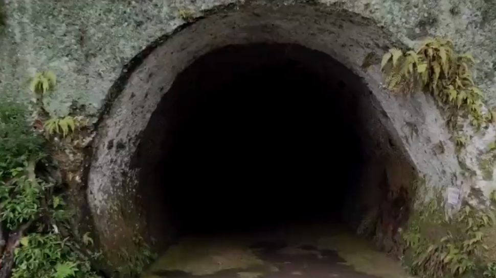 Hantu Ayame di Gua Jepang