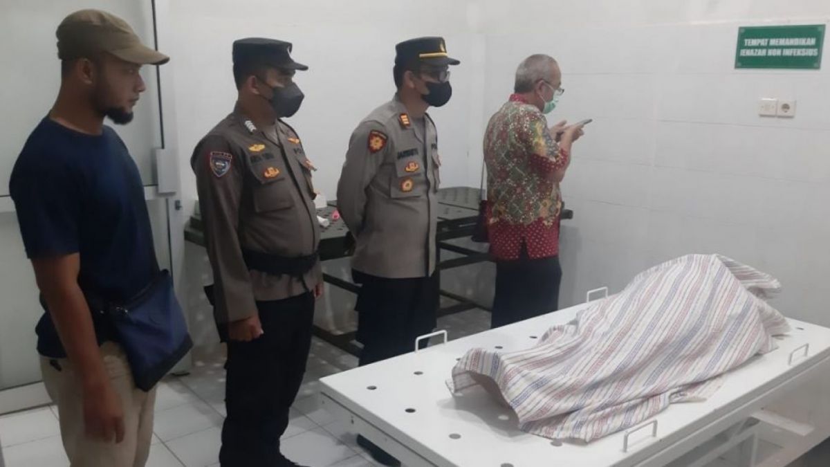 Jenazah Prof Samekto Guru Besar UGM [Kontributor Suarajogja.id/ Julianto]