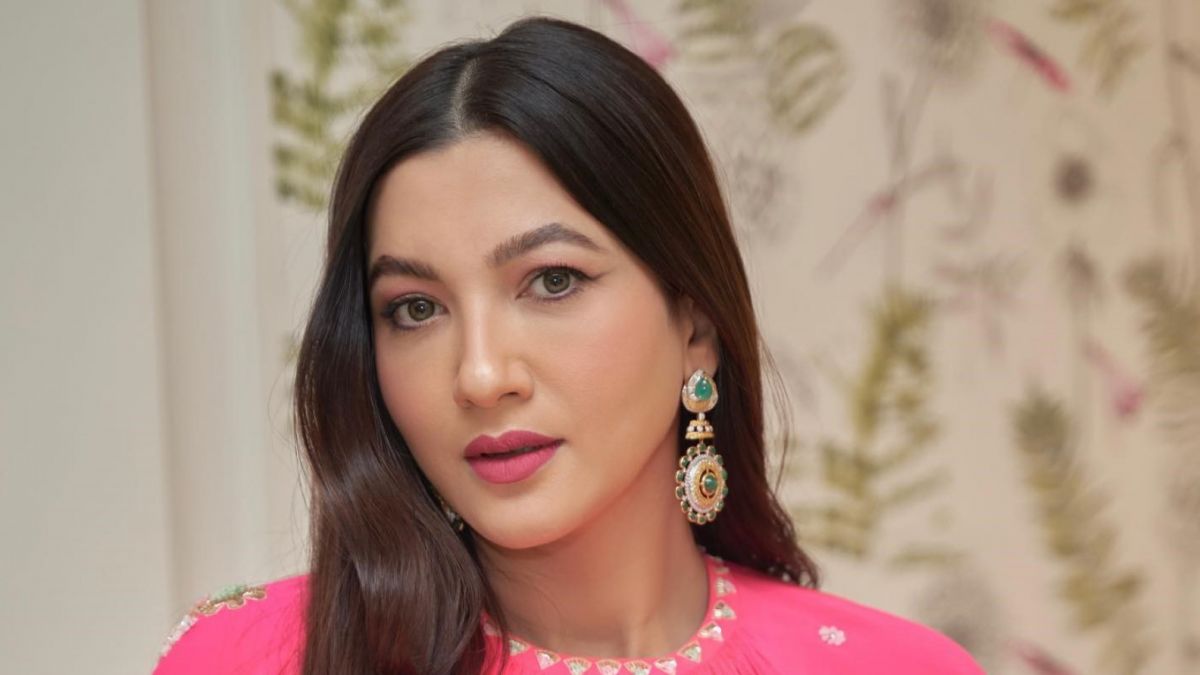 Artis Bollywood Gauahar Khan [Instagram @gauaharkhan]