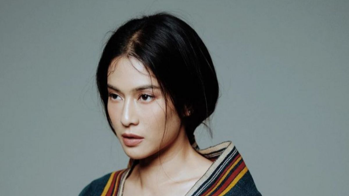 Dian Sastro terlihat dengan rambut pendek [Tangkapan layar Instagram @therealdisastr]