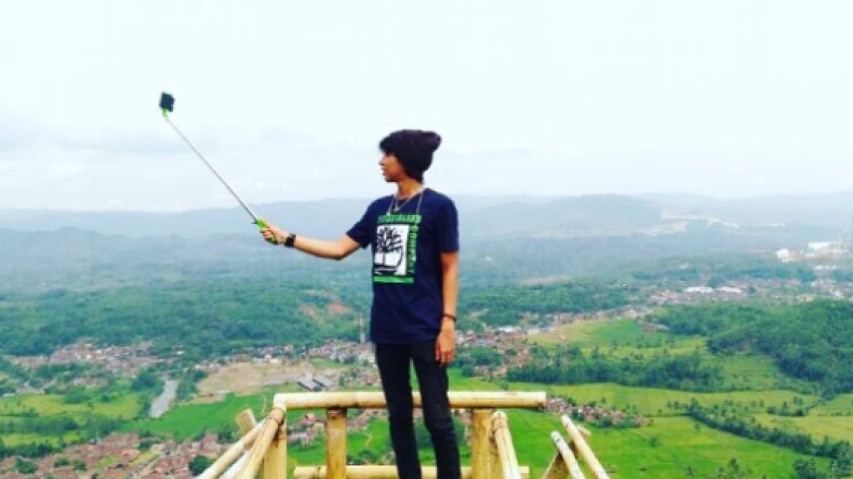 Bukit Karang Para [Tangkapan layar @bukitkarangpara]