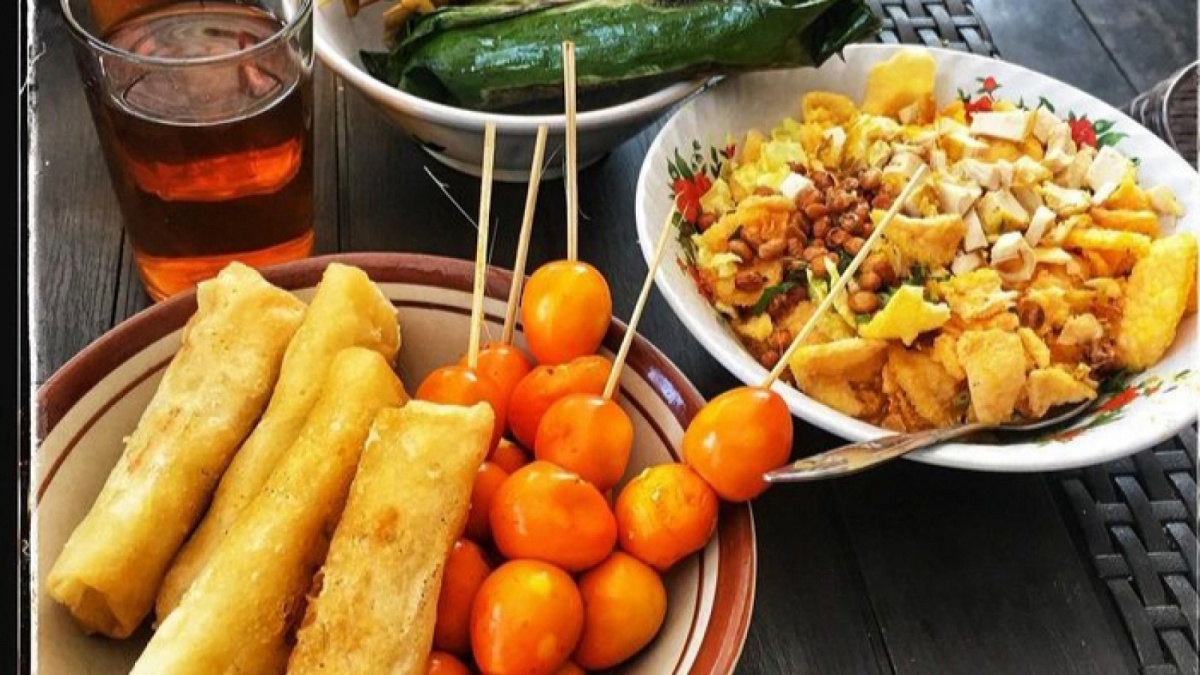 Bubur Ayam Pengkolan di Sukabumi [Tangkapan layar Instagram.com]