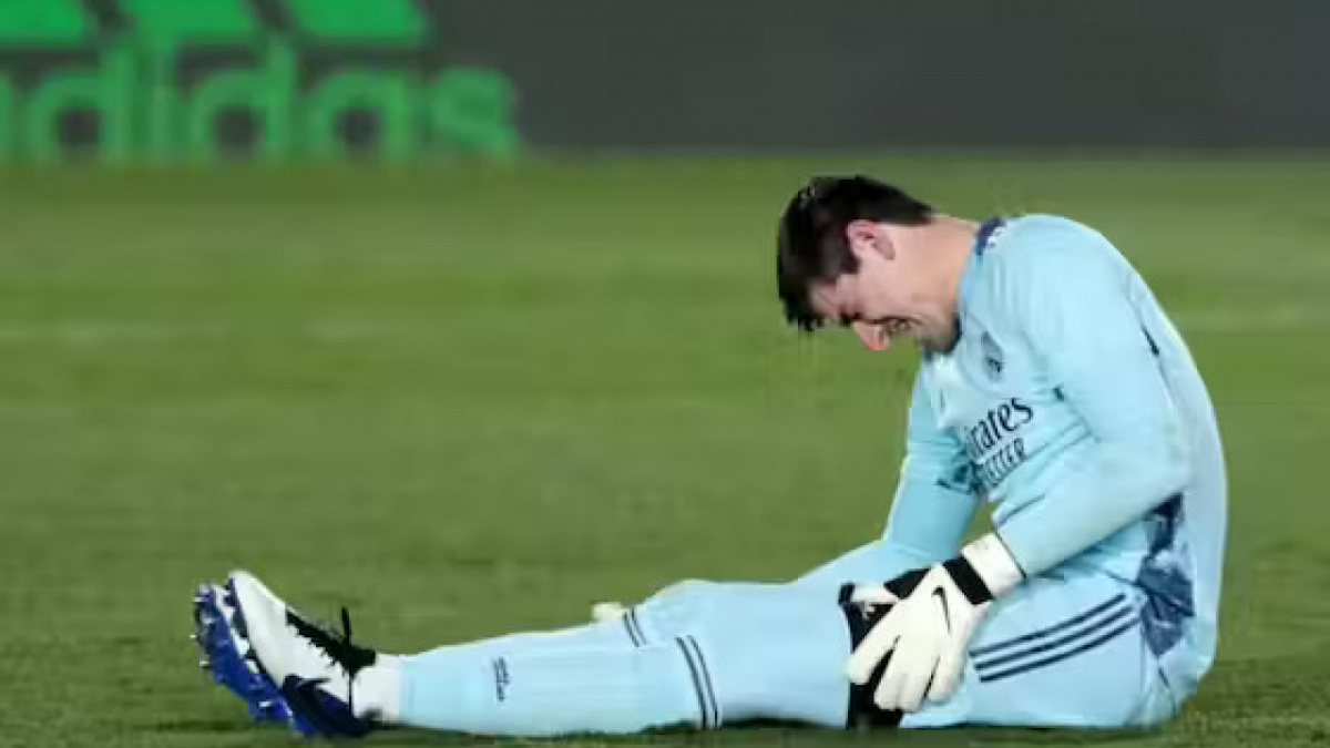 Courtois alami cedera ACL saat latihan [onefootball.com]