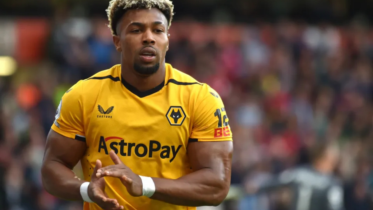 Adama Traore saat bela Wolverhampton [thesun.co.uk]