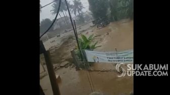 Banjir, Puluhan Rumah Warga Terendam Akibat Hujan Deras Beserta Angin Kencang