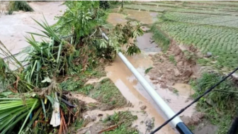 KA Siliwangi Jurusan Sukabumi-Cipatat Terhenti Karena Banjir Bandang