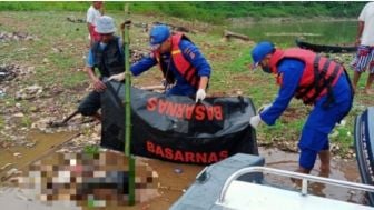 Sedang Memancing, Seorang Pria Temukan Jasad yang Kepalanya Terbungkus