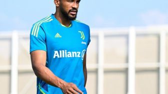 Bek Juventus Harus Absen Tiga Pekan Karena Cedera Hamstring