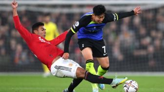 Manchester United Bekuk Tottenham 2-0
