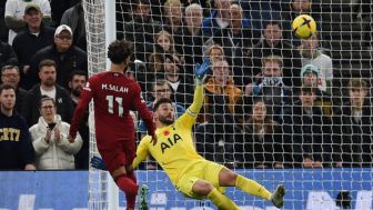Hasil Liga Inggris, Minggu (06/11); Liverpool Taklukan Tottenham, Villa Bungkam United