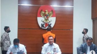 Edy Wibowo Ditetapkan Sebagai Tersangka Atas Kasus Suap di MA