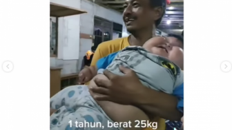 Baru Berumur 1 Tahun, Anak Ini Punya Bobot 25kg