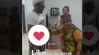 Ida Dayak Ingin Bertemu Jokowi!