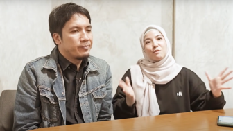 Anak Ungkap Desta Tak Pernah Salat, Penyebab Cerai dengan Natasha Rizki yang Taat Beribadah?