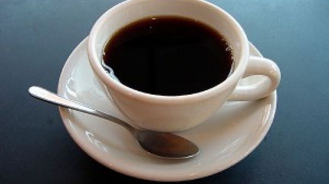 Bahaya Minum Kopi Saat Perut Kosong, Salah Satunya Asam Lambung!