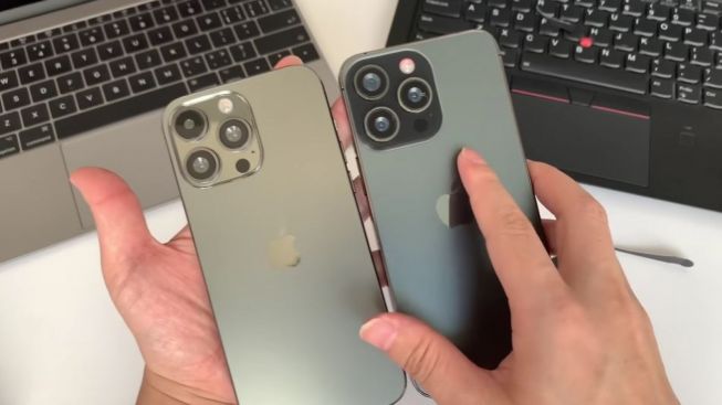 Mirip Banget! iPhone 14 Pro 'Kloningan' China Sulit Dibedakan dengan yang Asli